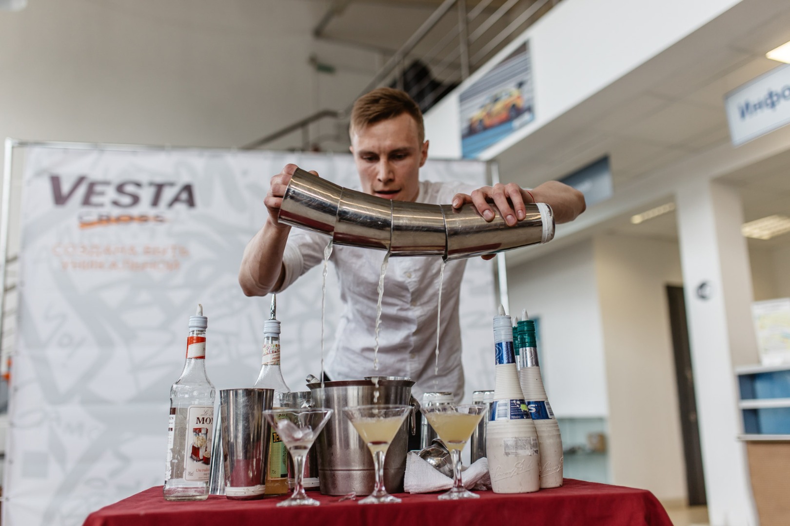 В салоне «АвтоГрад» стартовали продажи LADA Vesta Cross